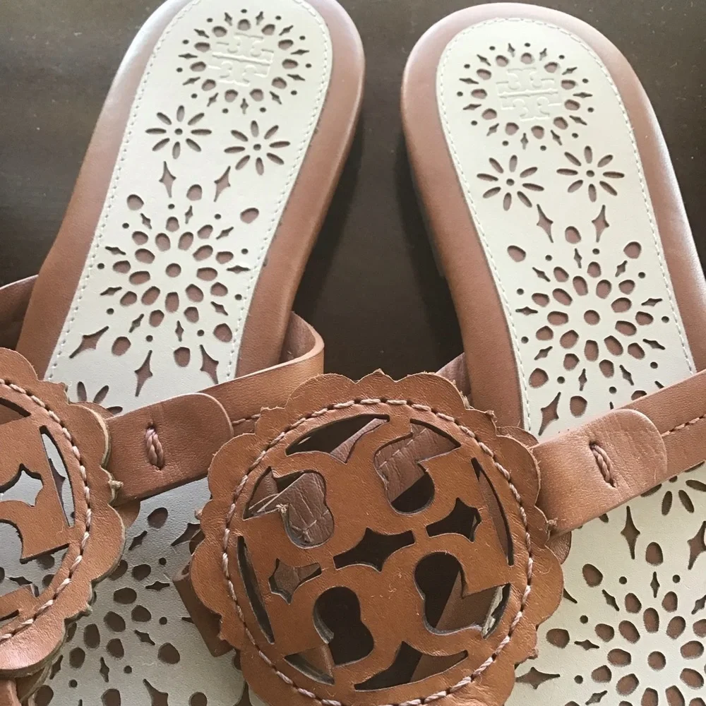 Tory Burch Miller sandals brown/ cream Sz 7.5